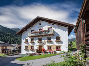 Pension Steinbock im Sommer