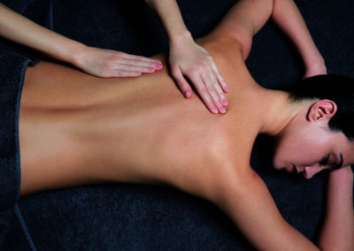 Rückenmassage im Beauty-Bereich