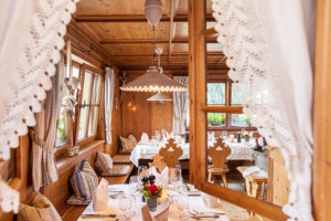Gedeckte Stube des Restaurantes