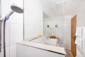 Badezimmer im Doppelzimmer Klassik #101