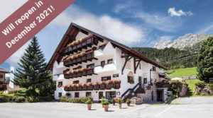 Hotel-St-Anton-Sonnbichl-Sommerbild-english